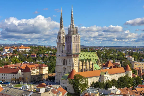 Kaptol Daki Zagreb Katedrali Zagreb Şehrinin Merkez Meydanının Havadan Görünümü — Stok fotoğraf