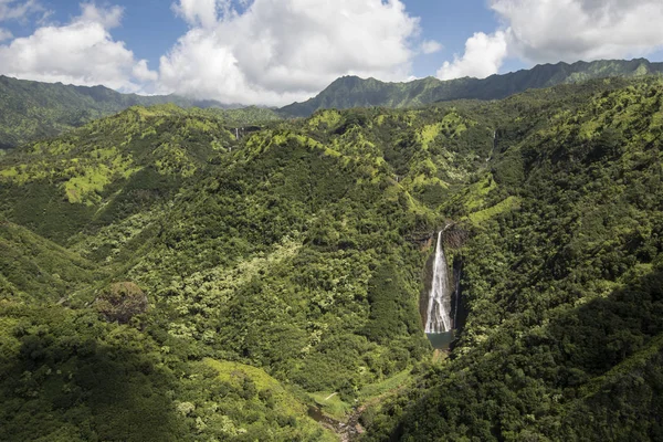 Aerial view of waterfall Manawaiopuna Falls, used in Jurassic park, Kauai, Hawaii — Stock Photo, Image