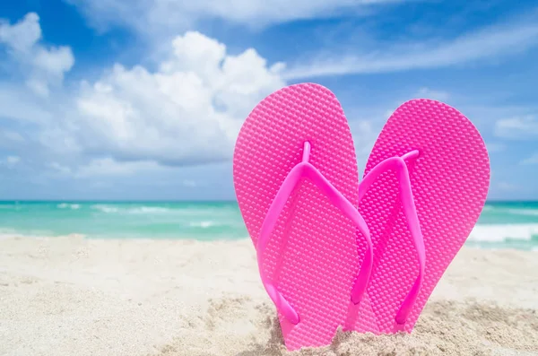 San Valentino sullo sfondo sulla spiaggia di Miami — Foto Stock