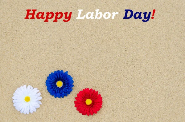 İşçi Bayramı arka plan sahilde