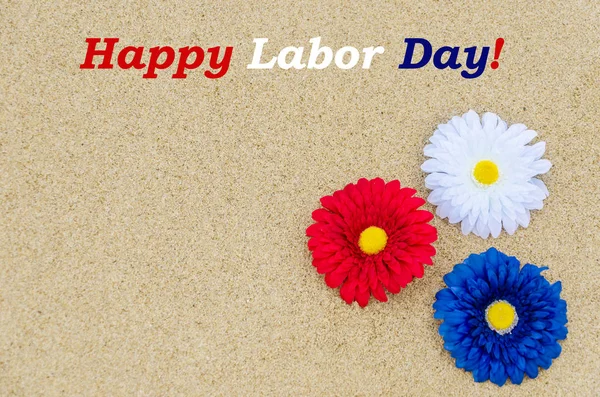 İşçi Bayramı arka plan sahilde