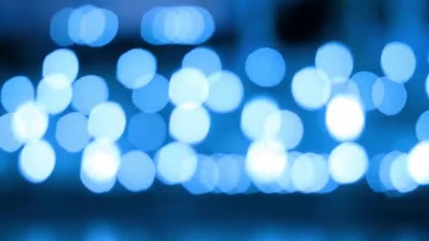 夜にタイのランナランタンからの光の青抽象的なボケの背景 李鵬祭りのお祝いの概念 — ストック動画