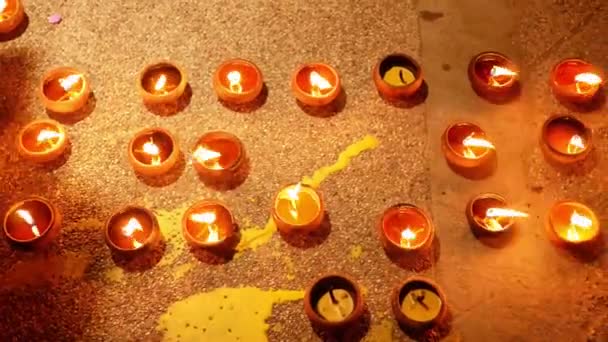泰国兰娜的Phang Prateep或传统的推杆烛台 观光菩萨在宜鹏祭祀兰娜人的传统 — 图库视频影像