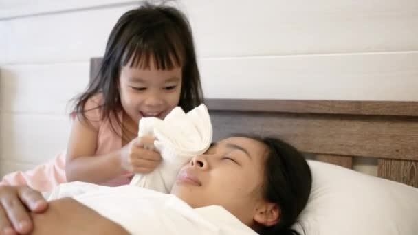 Sick Young Mother Lying Bed High Fever Little Daughter Wiping — Stock Video