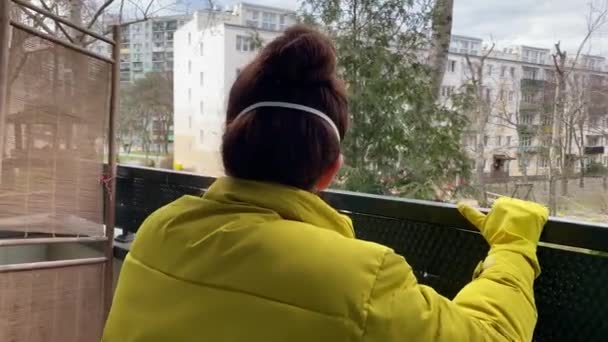 Woman Protective Mask Protective Gloves Balcony — Stock Video