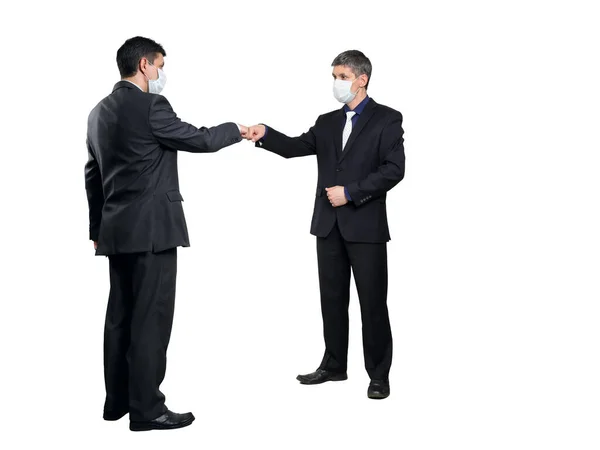 Ökölpacsi Üdvözlés Két Öltönyös Ember Üdvözli Egymást Egy Megbeszélésen Felhagynak — Stock Fotó