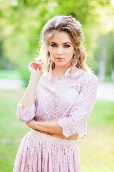 Fashion Portrait Young Beautiful Woman Wearing Romantic Dress Outdoor — Stock Photo, Image
