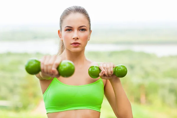 Portrait Young Sporty Woman Exercising Green Dumbbells Outdoor — Stock Photo, Image