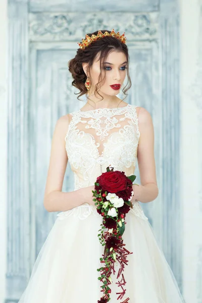 Splendida Giovane Donna Abito Sposa Elegante — Foto Stock