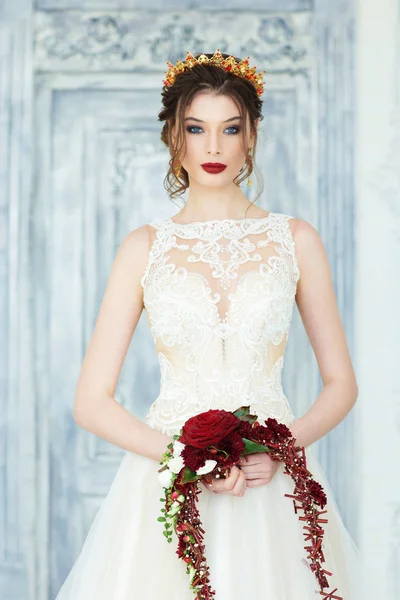 Splendida Giovane Donna Abito Sposa Elegante — Foto Stock