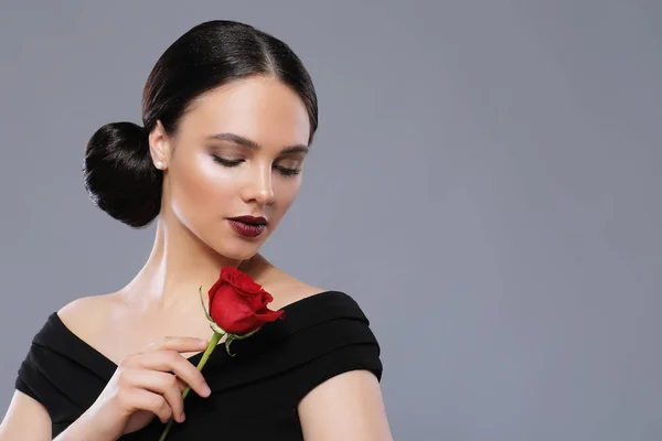 Young Beautiful Woman Black Dress Red Rose — Stock Photo, Image