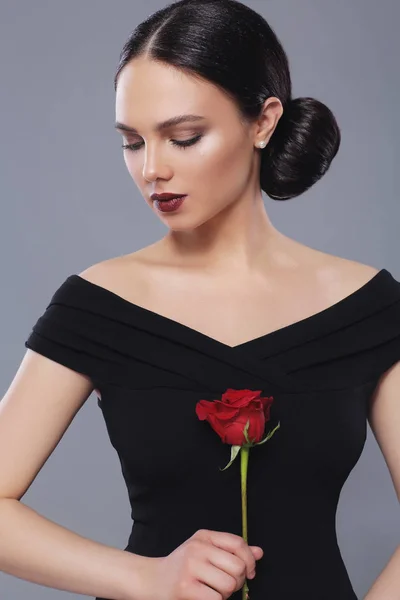 Young Beautiful Woman Black Dress Red Rose — Stock Photo, Image