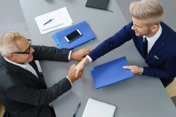 Stylish job seeker in an employment interview — Stock Photo, Image