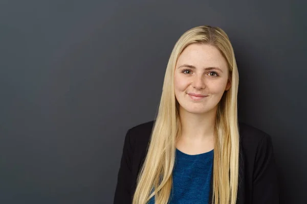 Blonde businesswoman with long hair — Stock Photo, Image