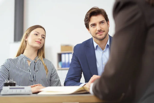 Married couple on meeting with broker — Stock Photo, Image