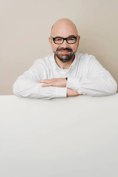 Smiling bald man — Stock Photo, Image