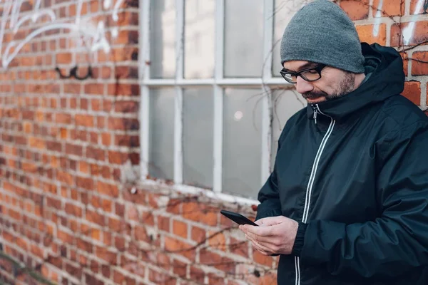 Mature man wearing cap — Stock Photo, Image