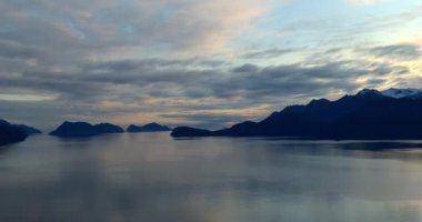 Diriliş Körfezi Alaska 'dan manzara 