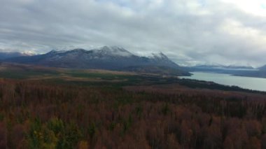 Chugach 'tan sonbahar görünümleri