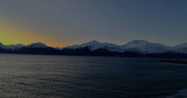Χειμερινό Ηλιοβασίλεμα Στην Αλάσκα — Φωτογραφία Αρχείου