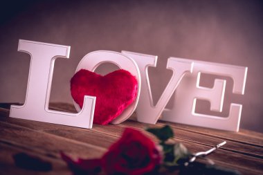 Vintage Sevgililer kavramı ile aşk 