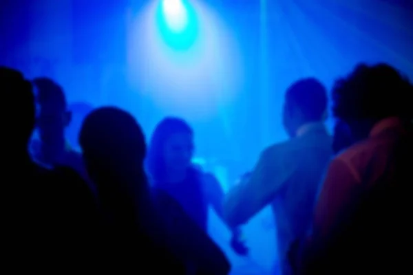 Dancefloor, concetto di festa con persone che ballano — Foto Stock