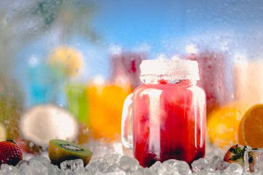 İçecekler ile egzotik canlı arka plan