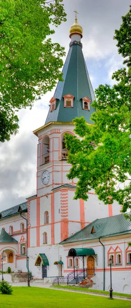 Wałdajski Wałdajski Bogoroditsky Monastery Svyatoozersky — Zdjęcie stockowe