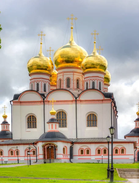 Valdajské Iversky Bogoroditsky Svyatoozersky klášter — Stock fotografie