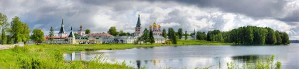 Wałdajski Wałdajski Bogoroditsky Monastery Svyatoozersky Zdjęcia Stockowe bez tantiem