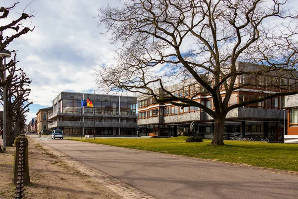 Side View Buildings Entrance Square Federal Court Bundesverfassungsgericht Bgh Karlsruhe — Stock Fotó