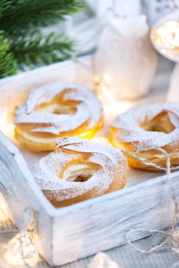 Kremalı pasta yüzük (choux pasta)