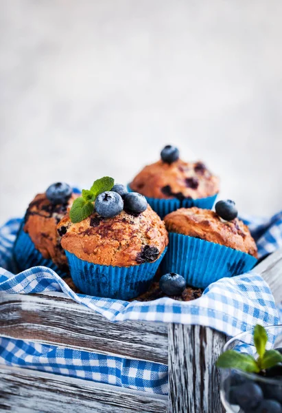 Świeże domowe pyszne muffiny jagodowe — Zdjęcie stockowe