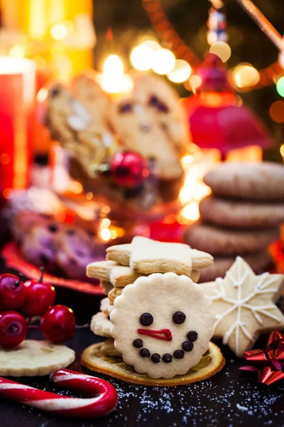 Biscotti di pasta frolla di Natale, concetto di vacanza — Foto Stock