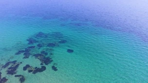 Beautiful Aerial Drone Footage Blue Clear Sea — Stock Video