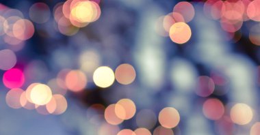 Bulanık ışık pankartı ve soyut Noel arkaplanı. Xmas ve Yeni Yıl Bokeh konsepti