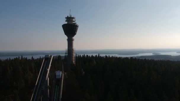 Torre Sulle Colline Finlandesi Puijon Jumping Forrest Kuopio — Video Stock