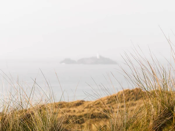 Hierbas Silvestres Dunas Del Reino Unido Con Faro Desenfocado Distancia — Foto de Stock