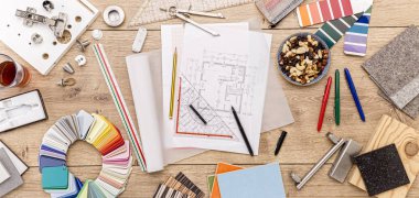 Natürmort tasarımcı araçları, renk ve malzeme desenleri