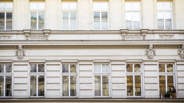 Berlin Kreuzberg eski bir evde cephe