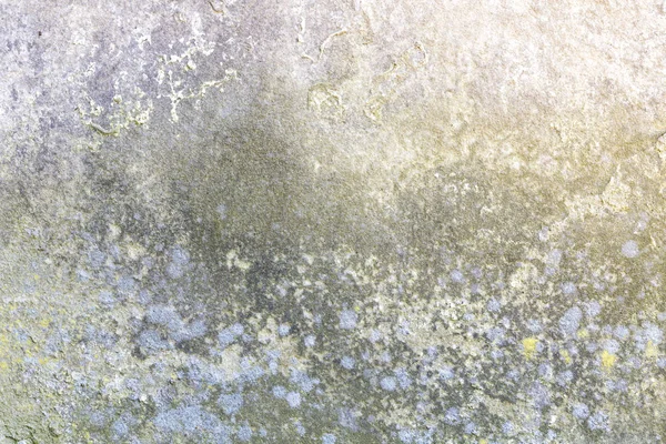 Gammel, grisete mur med avskallende farge – stockfoto