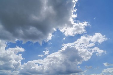 arka plan için mavi gökyüzü ile cennet