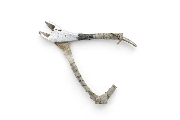 Staré a špinavé stípací nůžky, izolované na bílém — Stock fotografie