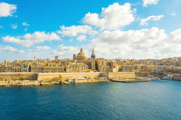 Flygfoto Över Valletta Stad Huvudstad Malta Medelhavet Blå Himmel Med — Stockfoto