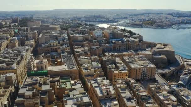 Vista Aérea Cidade Valletta Capital Ilha Malta Câmara Avança Mar — Vídeo de Stock