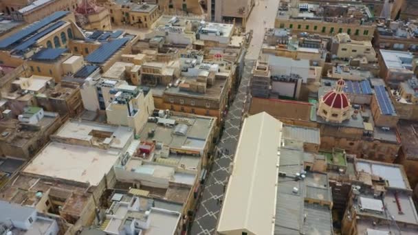 位于马耳他首都瓦莱塔的共和国空旷街道的空中俯瞰 大流行性大肠癌期间的检疫时间 — 图库视频影像