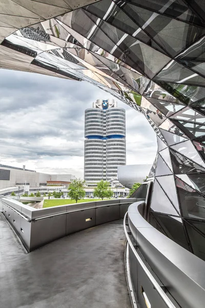 BMW museum and the BMW factory, Munich. — Stock Photo, Image