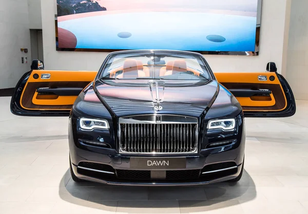 Rolls Royce Dawn på BMW museum – stockfoto
