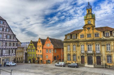 Schwaebisch Hall, Almanya - 19 Şubat 2019: Schwaebisch Hall sokakları