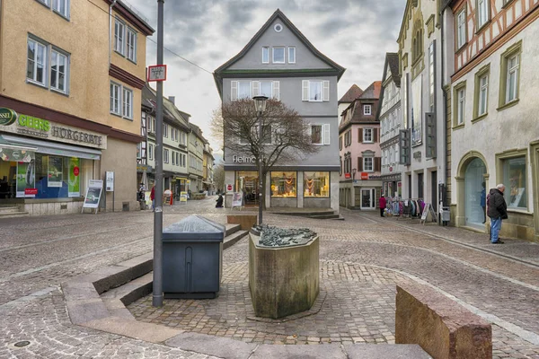 Schwaebisch Hall, Alemania - 19 de febrero de 2019: Las calles de Schwaebisch Hall — Foto de Stock